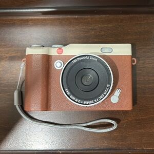 Fujifilm Tan and Brown Instant Camera with 10x Zoom